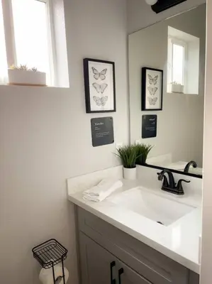 a bathroom with a sink and a mirror at Family Friendly 1st Apple Hill exit Tahoe in Placerville