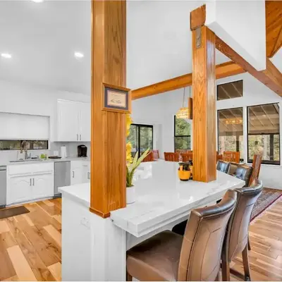 Fully Renovated 3Bd at Yosemite's South Gate