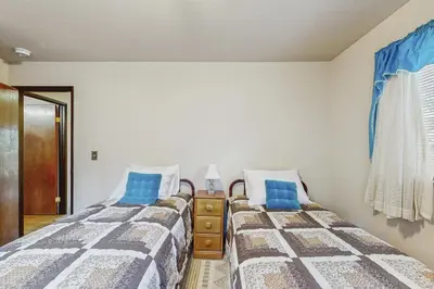 two beds sitting next to each other in a room at The Garden Haus in Incline Village