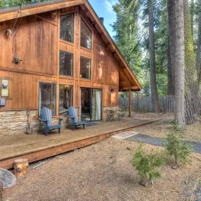 Relax at Rustic Tahoe Charm - Minutes to Lake