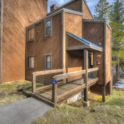 Silver Tree Sanctuary in Aspen Grove