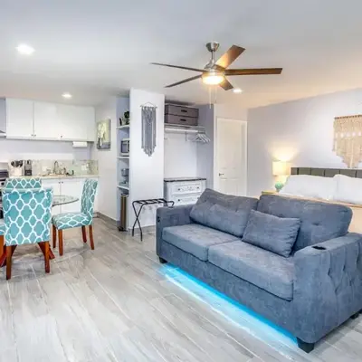 Tranquil Riverfront Studio