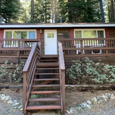 The Bear's Den