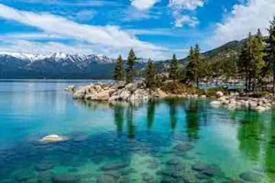 an island in the middle of a large body of water at Special Rates-Skyline Escape-Reno-UNR-Tahoe in Reno