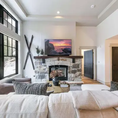 Catamount Lodge 101B by East West Hospitality