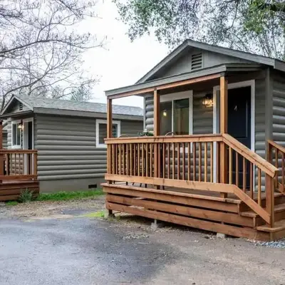 Columbia Cabins Cabin 4