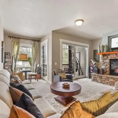 Spacious Elegance-Kirkwood-Timber Ridge 3 Bedroom residence