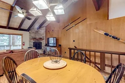 Gallery image of Cozy Grove in Incline Village