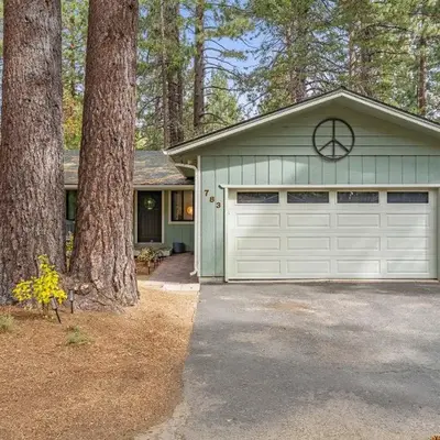 CYH0883- Patricia's Mountain Paradise home
