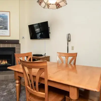 (B208) Loft Condominiums