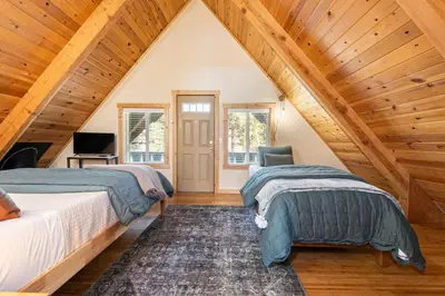 Gallery image of Charming 3 Bd 2Ba A-Frame with Hot Tub in Carnelian Bay