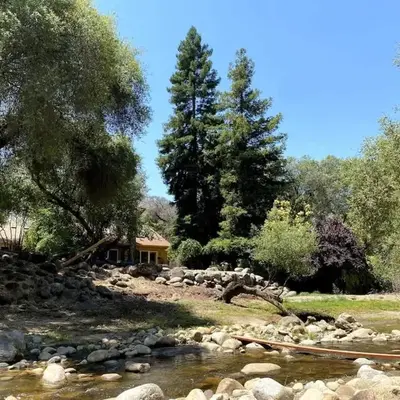 2 Homes by the River
