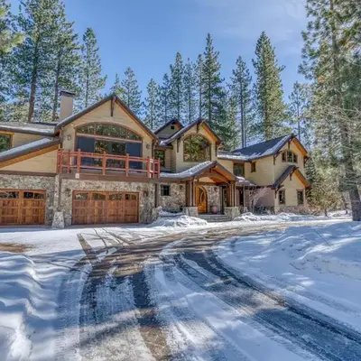 South Lake Tahoe Escape - Private Hot Tub Pool