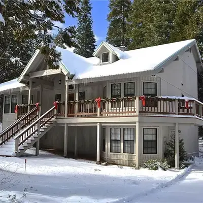 Silverpine Chalet with Gym Family Friendly