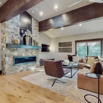 Lakeshore Luxe
