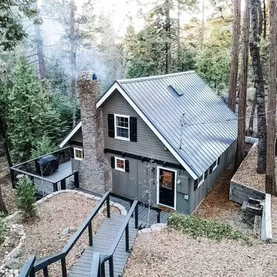 The Little Dipper Cabin
