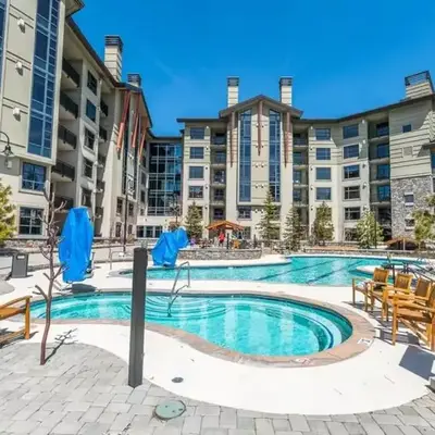 Mammoth Monache Resort