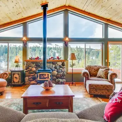 Hillside View Home