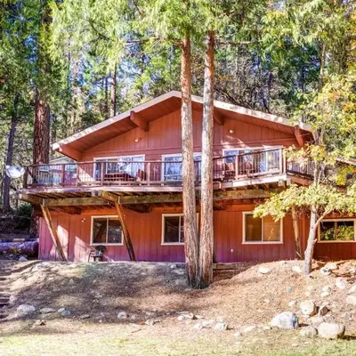 64 River Lodge