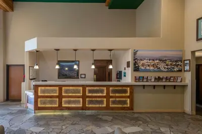 a pharmacy with a counter in a room at Truckee Donner Lodge in Truckee