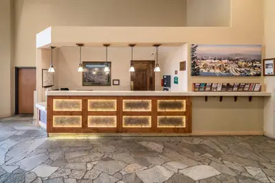 a barber shop with a counter in a room at Truckee Donner Lodge in Truckee