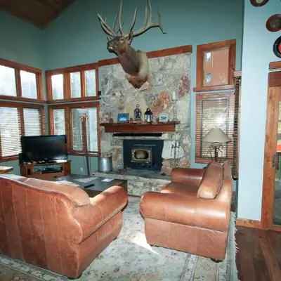 Mountainback 79 Loft Den