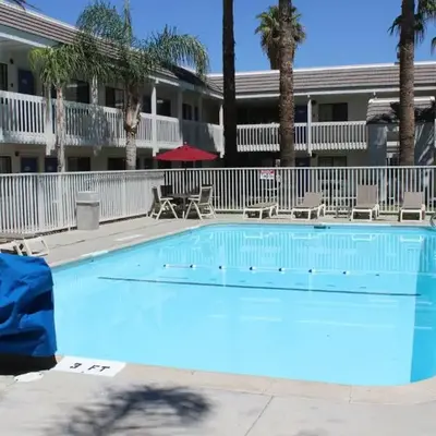 Motel 6-Coalinga
