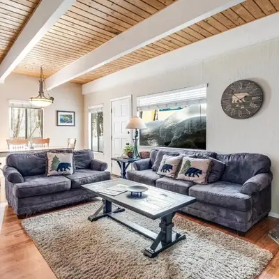 Fairway Park Cabin
