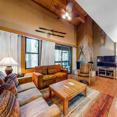 Aspen Grove Getaway