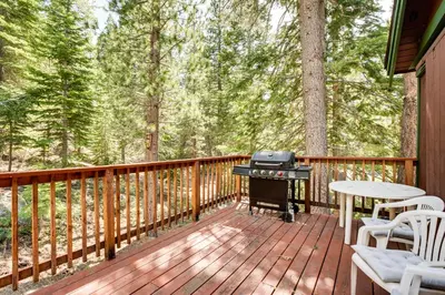 a deck with a grill and a table and chairs at 1 Mi to Heavenly Resort Cozy Home with Deck! in Stateline