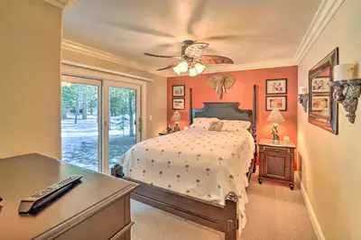 a bedroom with a bed and a desk with a keyboard at 4 Mi to Dtwn Truckee Tahoe Donner Home with Hot Tub in Truckee