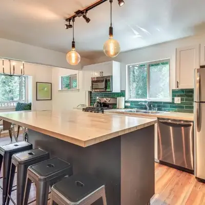 Cozy Retreat with Deck about 2 Mi to Pinecrest Lake!