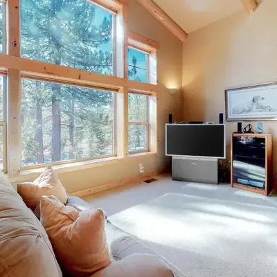 Tahoe Donner Escape