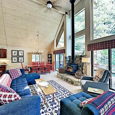 Falcon Point Pines