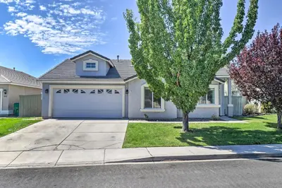 Gallery image of Yard and Fire Pit Family-Friendly Reno Home! in Reno