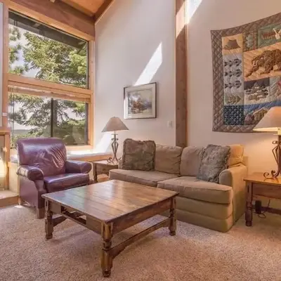 Hawks Eye by AvantStay Cozy Condo w Views Access to Northstar Resort Community
