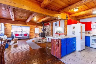Gallery image of Koffiehuis - Fun for all Ages Near Yosemite in Ahwahnee