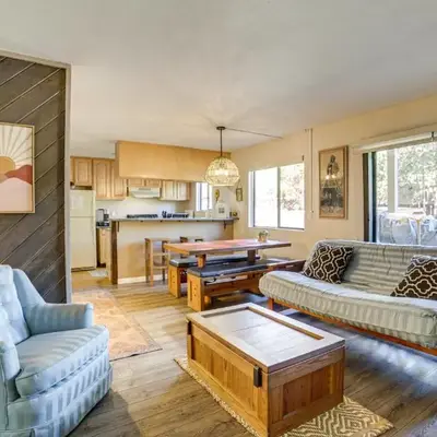 Cozy Mammoth Lakes Studio 5 Mi to Ski Slopes