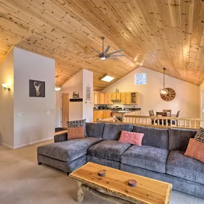 Cold Springs Mountain Cabin Hot Tub and Generator