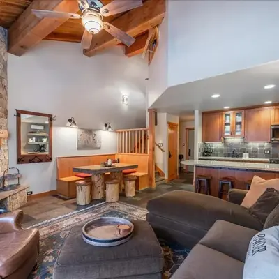 Cozy Northstar Village Family Condo Walk to Lifts 2 Full BA Excellent Location