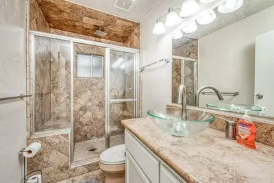 Gallery image of Renovated home minutes from Fresno State / Airport in Fresno