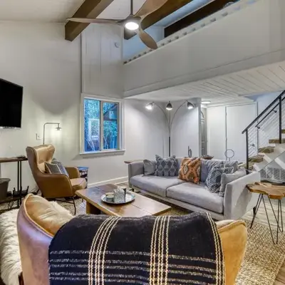 Inviting Tahoe Escape